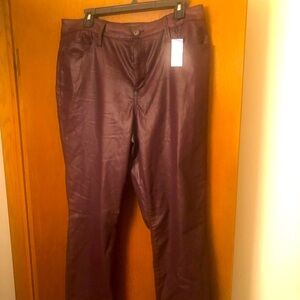 NWT Maurices Edgely Coated Jeans Sz 16